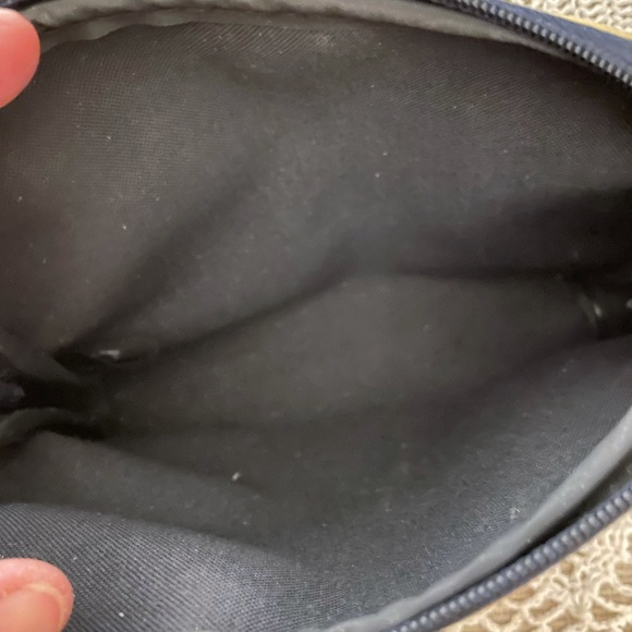 Estée Lauder Cosmetic Bag- NWOT - Picture 4 of 4